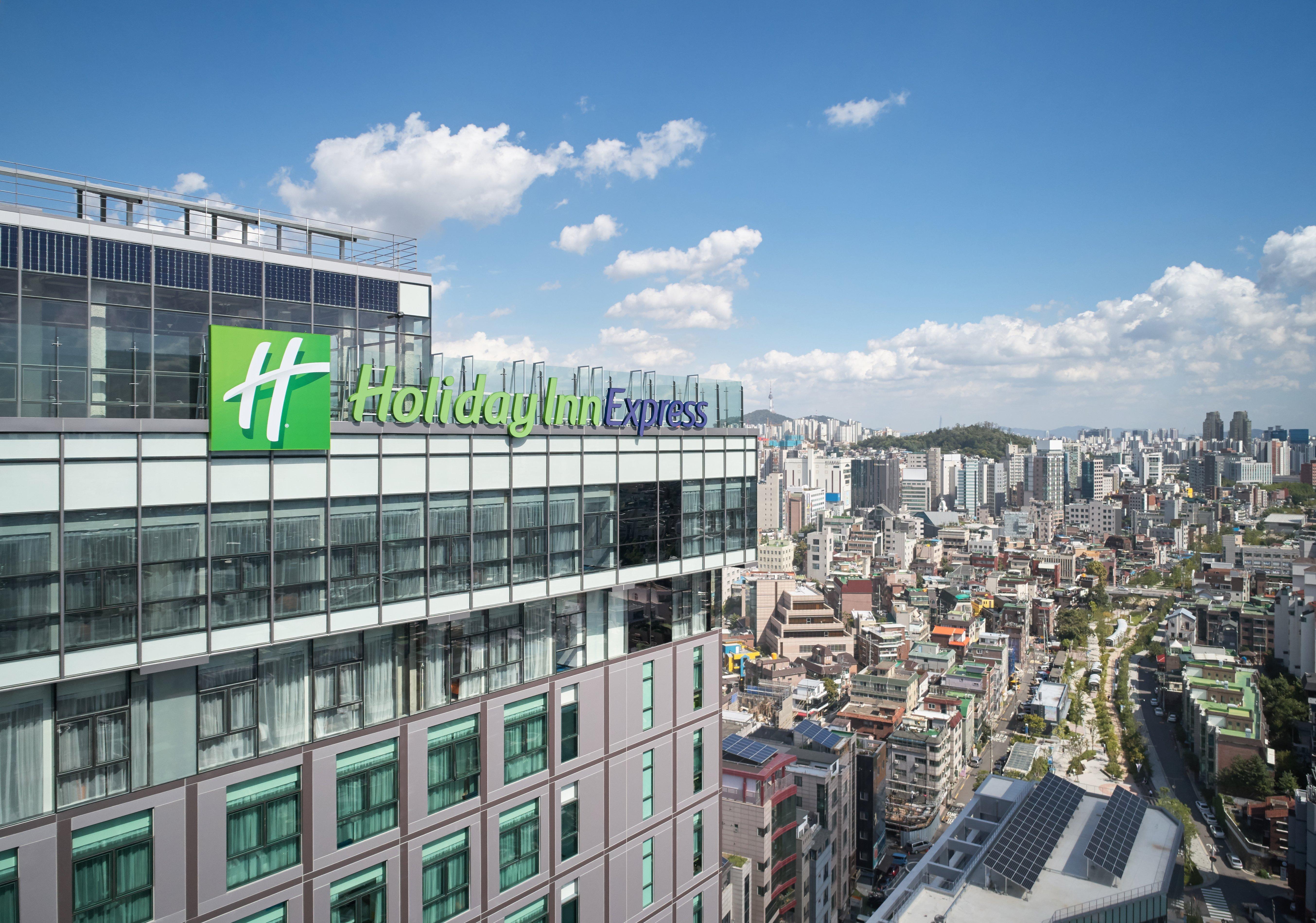 Holiday Inn Express Seoul Hongdae, An Ihg Hotel Exterior photo